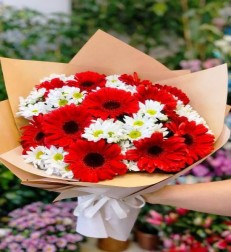 kirmizi-tutku-gerbera-papatya-buketi.jpeg
